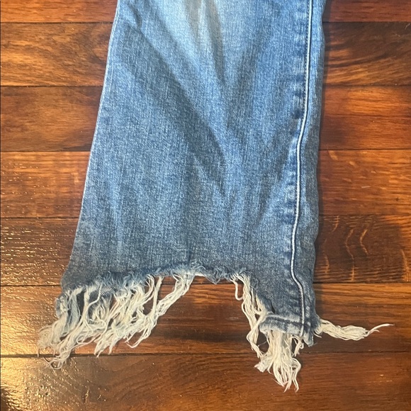 7FAM high waist slim kick destroyed hem jeans - Picture 4 of 10